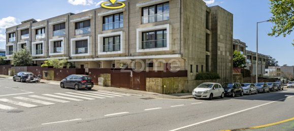 4 bedrooms House in Porto, Portugal No. 38968 6