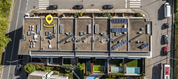 4 bedrooms House in Porto, Portugal No. 38968 2