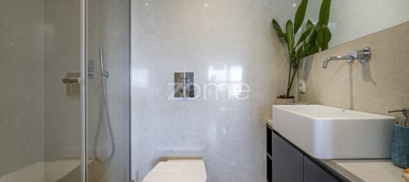 4 bedrooms House in Porto, Portugal No. 38968 24