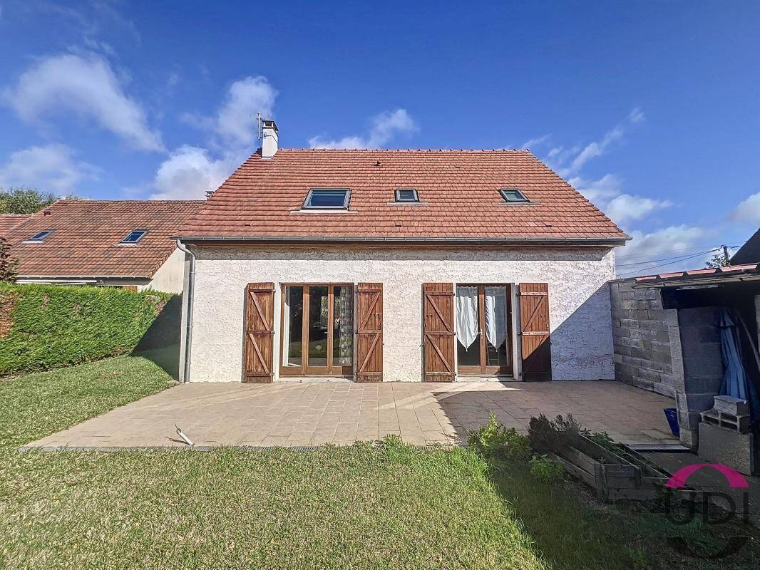 4 bedrooms House in Itteville, France No. 172277