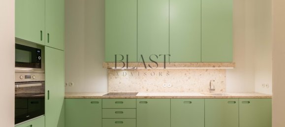 3 bedrooms Apartment in Lisbon, Portugal No. 136519 10