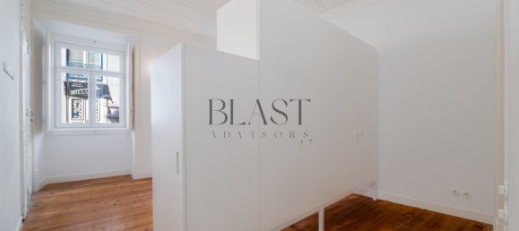 3 bedrooms Apartment in Lisbon, Portugal No. 136519 20