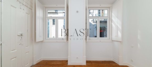 3 bedrooms Apartment in Lisbon, Portugal No. 136519 23