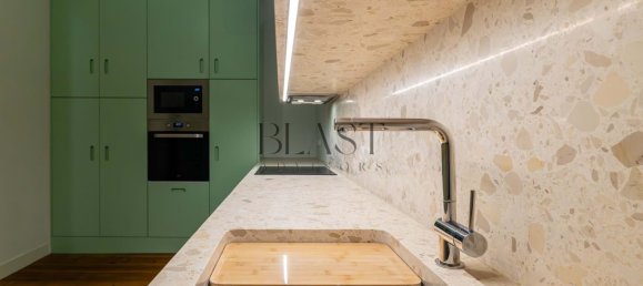 3 bedrooms Apartment in Lisbon, Portugal No. 136519 11