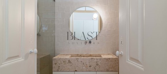 3 bedrooms Apartment in Lisbon, Portugal No. 136519 24