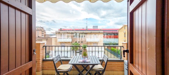 2 bedrooms Apartment in Maranello, Italy No. 201123 3