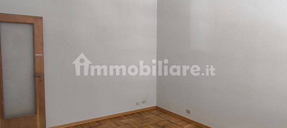 2 chambres Appartement à Cuneo, Italy No. 325005 30