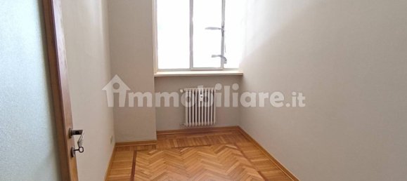 2 chambres Appartement à Cuneo, Italy No. 325005 5
