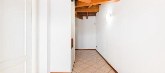Ático de 5 habitaciónes en Scandiano, Italy No. 7436 37