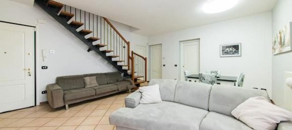 Ático de 5 habitaciónes en Scandiano, Italy No. 7436 9