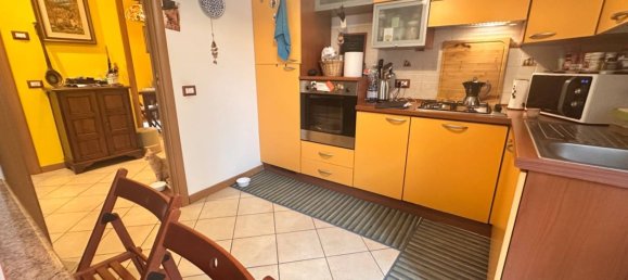 3 bedrooms Apartment in Parma, Italy No. 372202 36