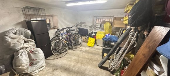 3 bedrooms Apartment in Parma, Italy No. 372202 40