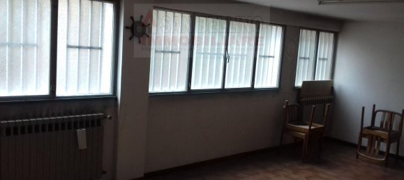 60m² Office in Padua, Italy No. 59214 6