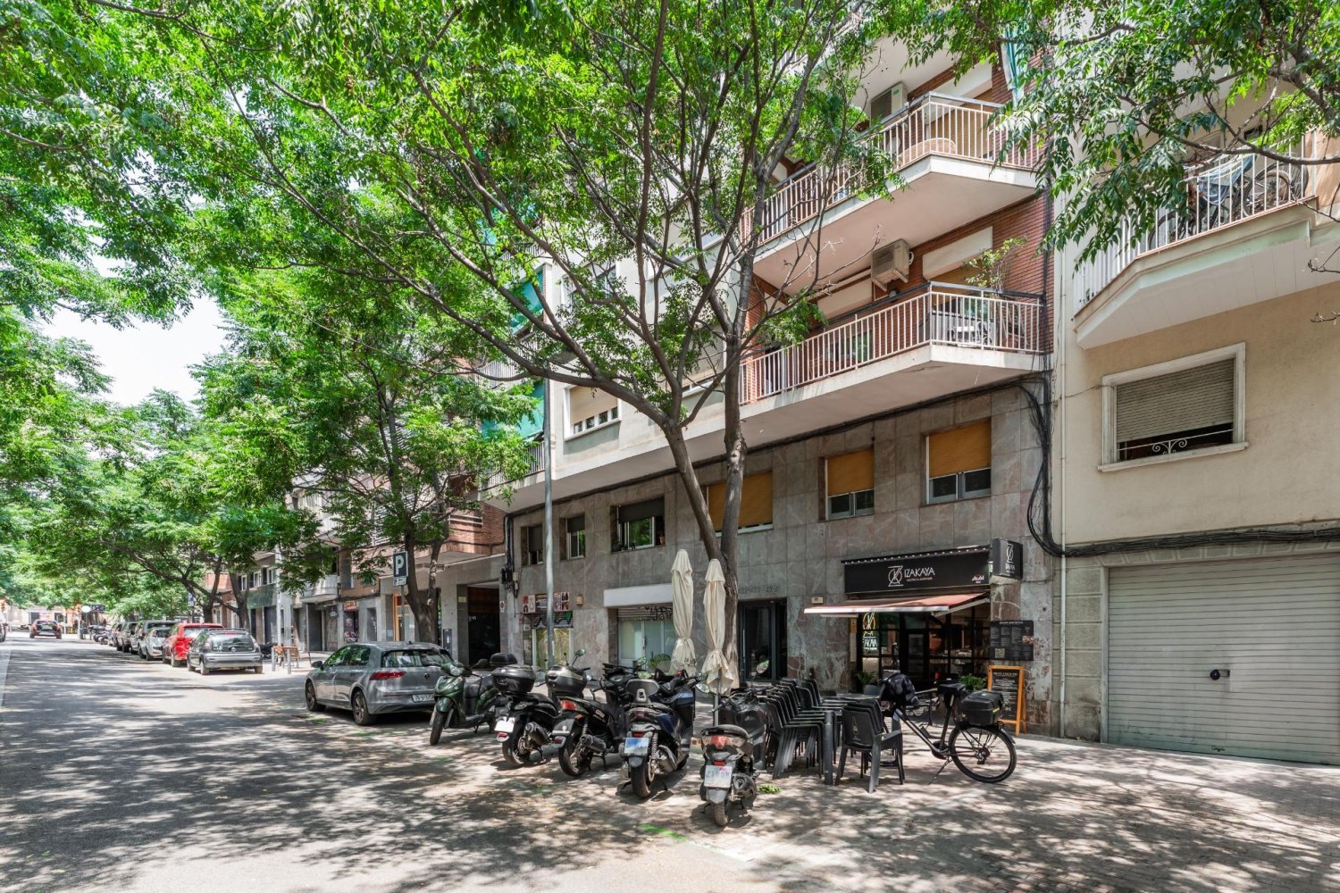 Gewerbliche Immobilie in Sant Andreu, Spain 97m², Nr. 194182