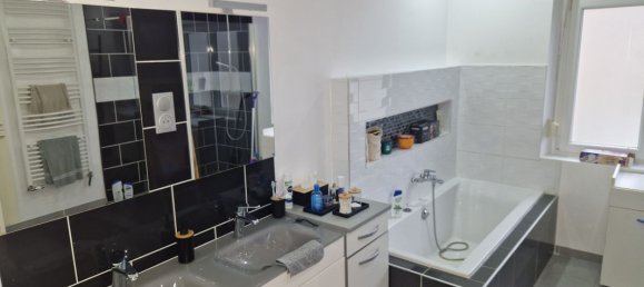 Дом с 5 спальнями в Альгранж, Франция № 214232 4