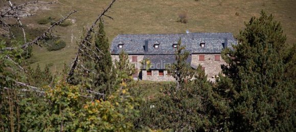 7 bedrooms House in Lleida, Spain No. 174397 5