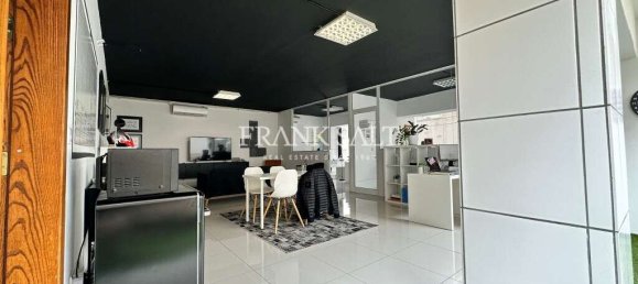 Office in Mellieha, Malta No. 13260 5