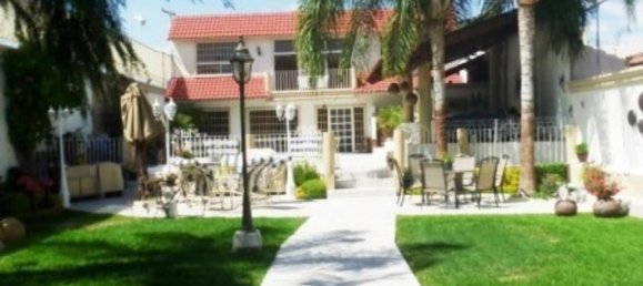 3 bedrooms House in Playa Vicente, Mexico No. 164685 2