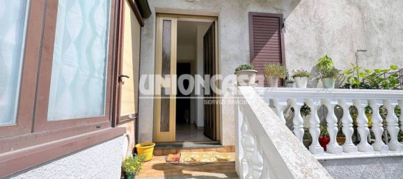 1 bedroom Apartment in Solbiate con Cagno, Italy No. 270742 5