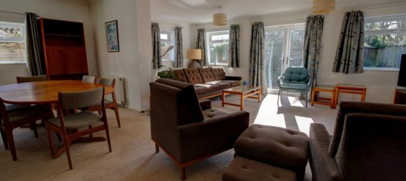 4 bedrooms Bungalow in Reading, United Kingdom No. 10401 7