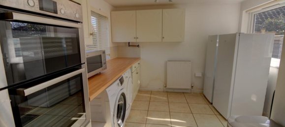 4 bedrooms Bungalow in Reading, United Kingdom No. 10401 6