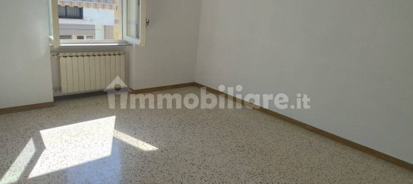 3 Schlafzimmer Wohnung in Avezzano, Italy, Nr. 348148 11