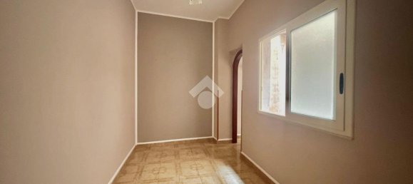 6 rooms Apartment in Palermo, Italy No. 11368 4