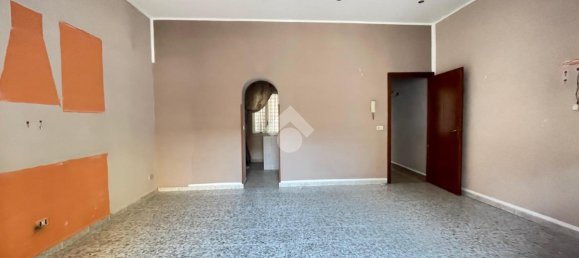 6 rooms Apartment in Palermo, Italy No. 11368 9