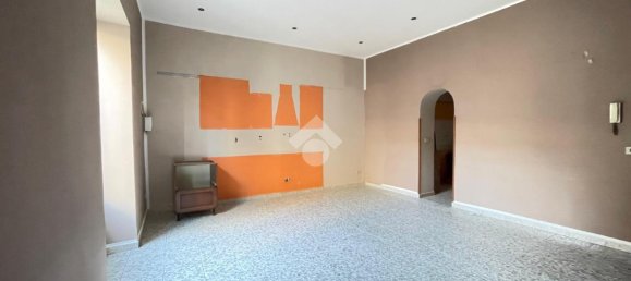 6 rooms Apartment in Palermo, Italy No. 11368 8
