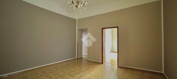 6 rooms Apartment in Palermo, Italy No. 11368 12