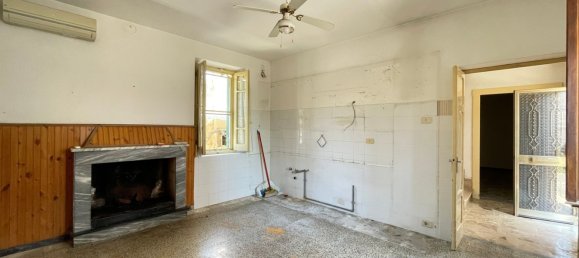 4-Zimmer Haus in Miglianico, Italy, Nr. 172401 4