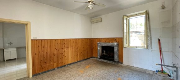 4-Zimmer Haus in Miglianico, Italy, Nr. 172401 2