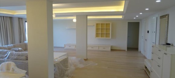 4 bedrooms Apartment in Nicosia, Cyprus No. 12638 9