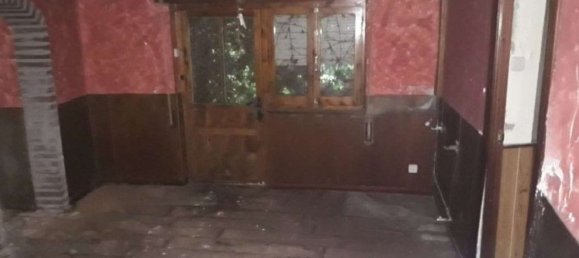 2 bedrooms House in Burgos, Spain No. 106061 5