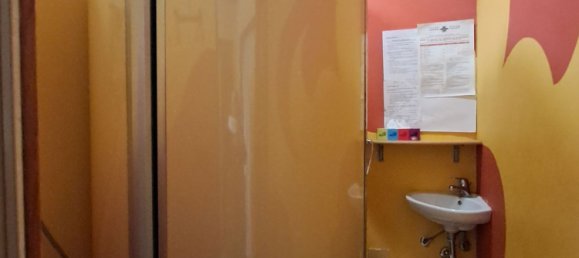 78m² Commercial property in Campi Bisenzio, Italy No. 45590 6