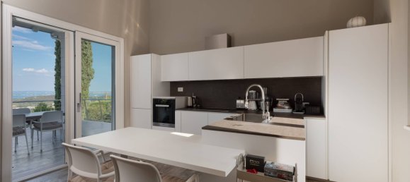 3 Schlafzimmer Villa in Lonato del Garda, Italy, Nr. 304120 22