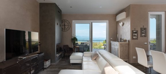 3 Schlafzimmer Villa in Lonato del Garda, Italy, Nr. 304120 12