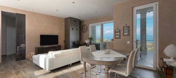 3 Schlafzimmer Villa in Lonato del Garda, Italy, Nr. 304120 13