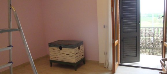 3 rooms Apartment in Rapolano Terme, Italy No. 173110 8