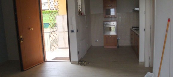 3 rooms Apartment in Rapolano Terme, Italy No. 173110 6