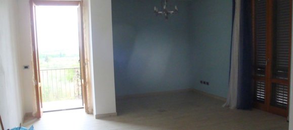 3 rooms Apartment in Rapolano Terme, Italy No. 173110 7