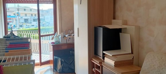 4-salle Appartement à Rome, Italy No. 108437 7