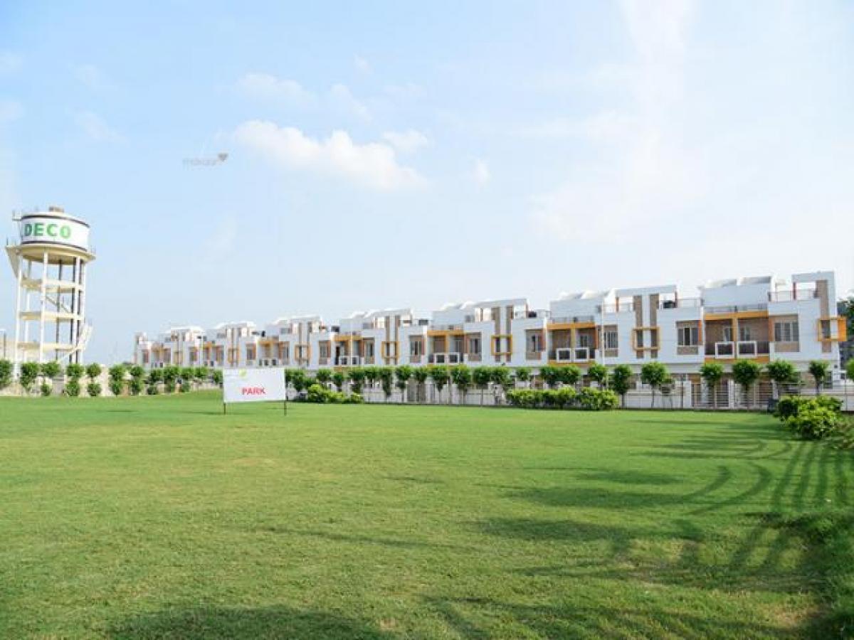  Land in Lucknow, India No. 29591