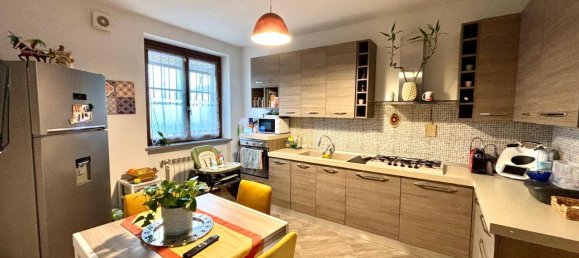 Villa de 4 divisões em Alessandria, Italy N.º 2315 10