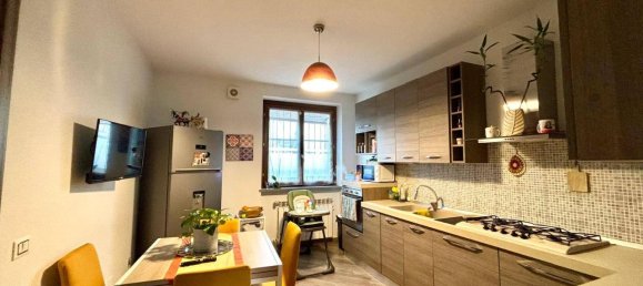 Villa de 4 divisões em Alessandria, Italy N.º 2315 11