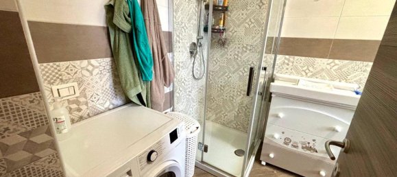 Villa de 4 divisões em Alessandria, Italy N.º 2315 23