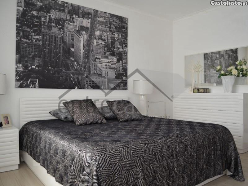 Дом с 4 спальнями в Виана ду Каштелу, Португалия № 73146