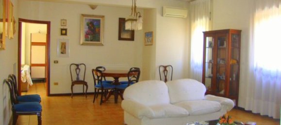5-Zimmer Wohnung in Isernia, Italy, Nr. 29123 3