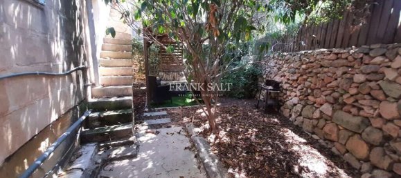 2 bedrooms Farm in Sannat, Malta No. 740 11