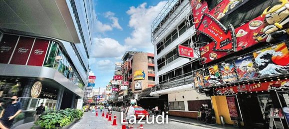 840m² Commercial property in Bangkok, Thailand No. 13873 4